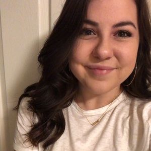 Meet your Posher, Cassey